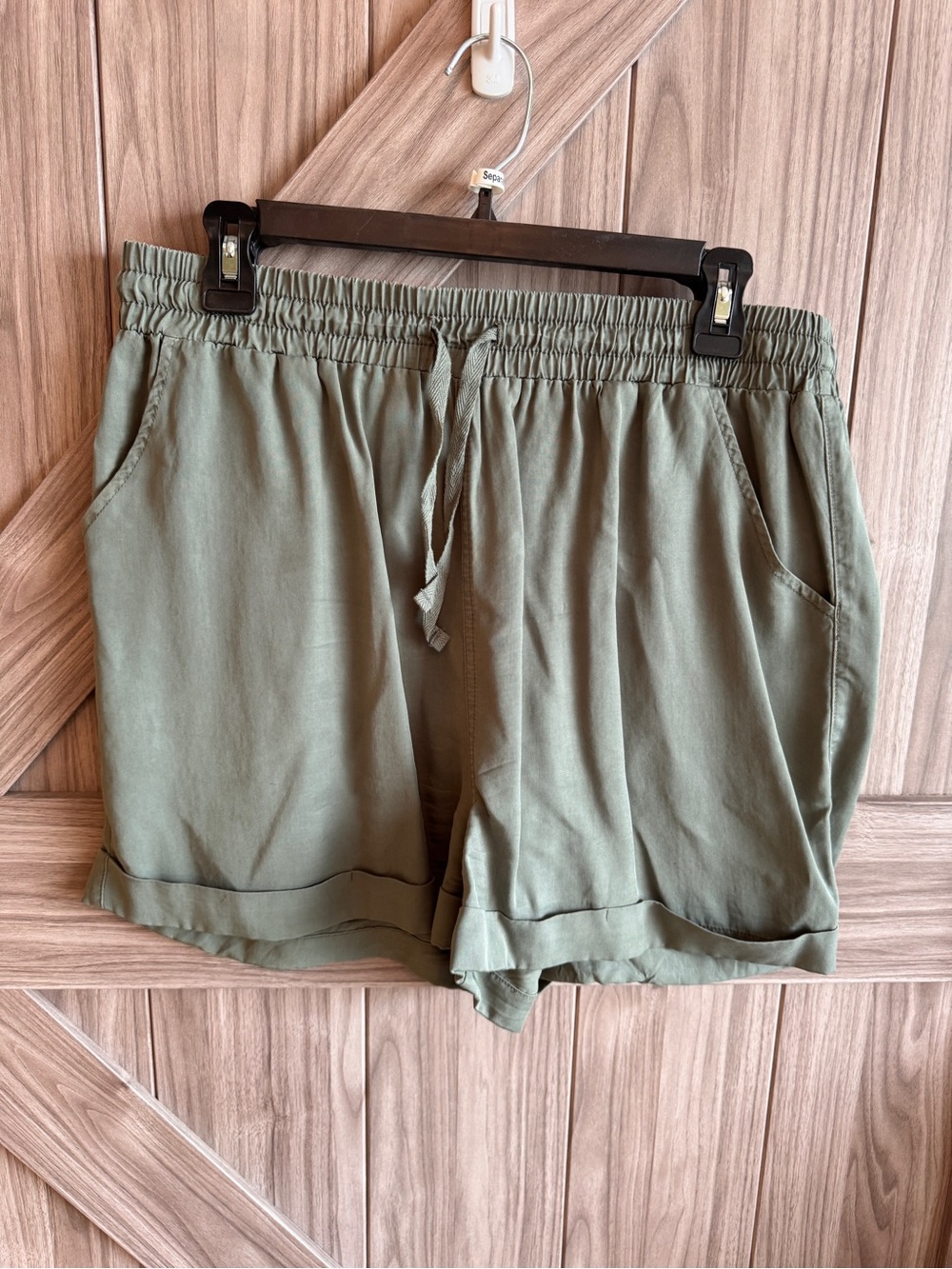 Universal Thread Olive Drawstring High-Waist Casual Shorts